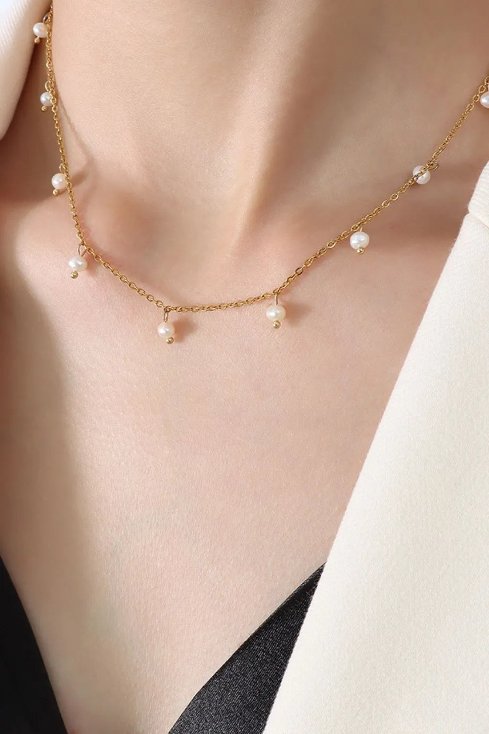 Freshwater pearl loose pearl necklace women's collarbone chain